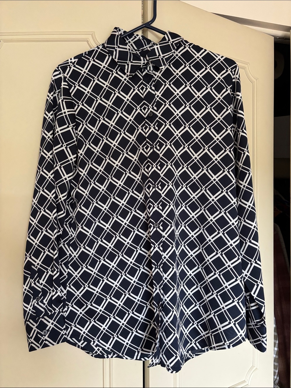 Banana Republic Navy and White Lattice-Print Button-Up Blouse
